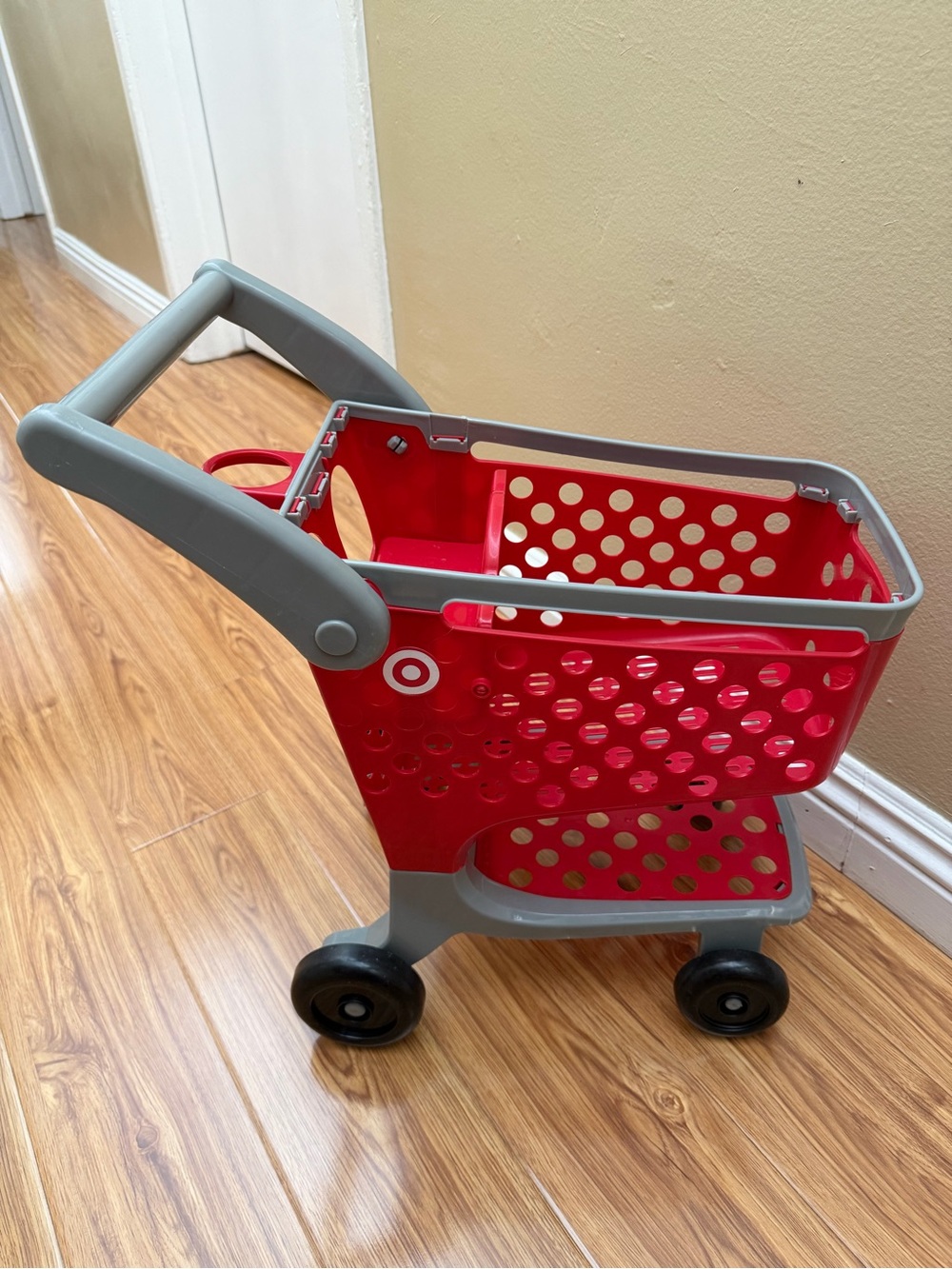 Target Red and Gray Kids Toy Shopping Cart Very Clean